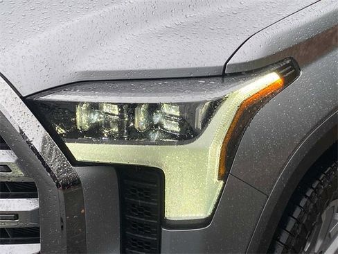 Used 2023 Toyota Tundra 1794 Edition image 5