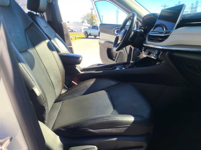 Used 2022 Jeep Compass Limited AWD/4WD image 18