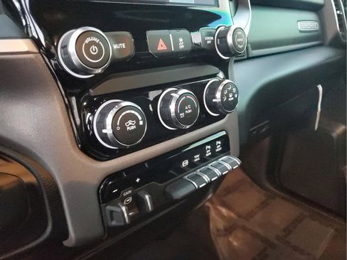 Used 2025 RAM 2500 Big Horn image 24