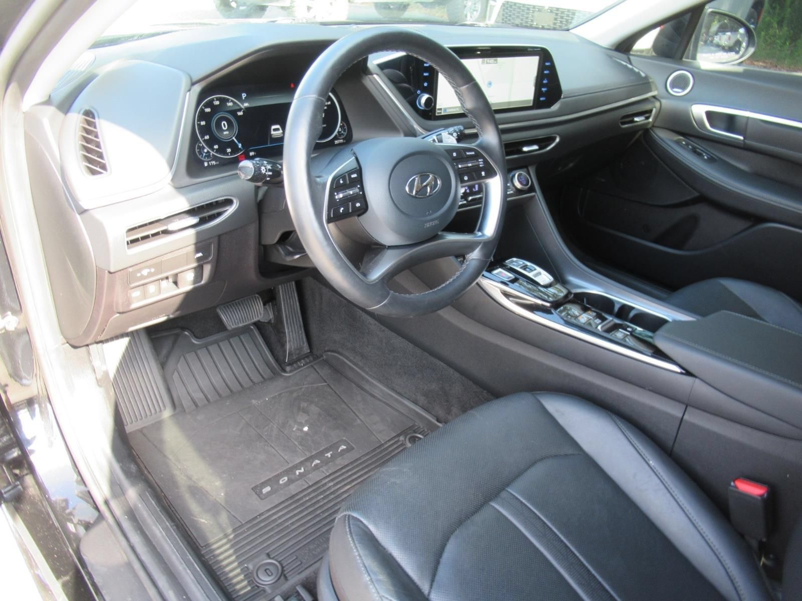 Used 2022 Hyundai Sonata Limited FWD image 18