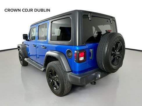 Used 2022 Jeep Wrangler Unlimited Sport AWD/4WD image 7