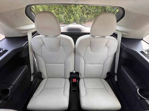 Used 2021 Volvo XC90 T6 Inscription AWD/4WD image 30