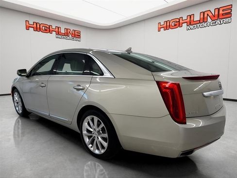 Used 2014 Cadillac XTS Premium AWD/4WD image 7