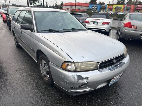 Used 1999 Subaru Legacy L image 4