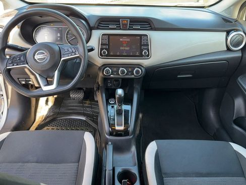 Used 2020 Nissan Versa SV image 33