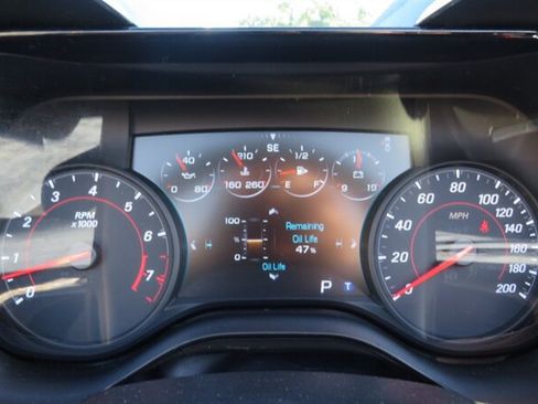 Used 2017 Chevrolet Camaro SS RWD image 20