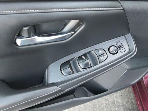 Used 2020 Nissan Sentra SV image 14