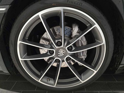 Used 2020 Porsche 911 Carrera image 11