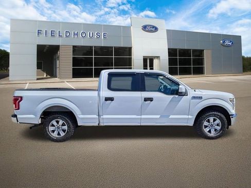 Used 2015 Ford F150 XLT w/ Trailer Tow Package RWD image 11