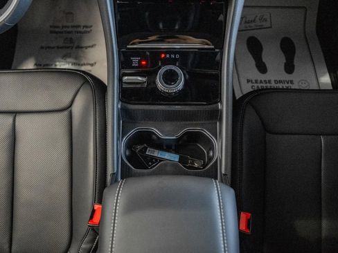 New 2025 Jeep Grand Cherokee L Limited w/ Luxury Tech Group II image 23