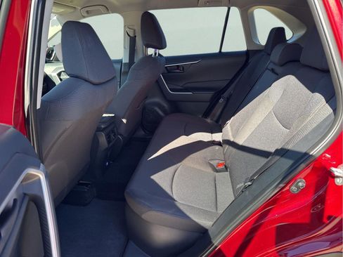 Used 2025 Toyota RAV4 LE image 26