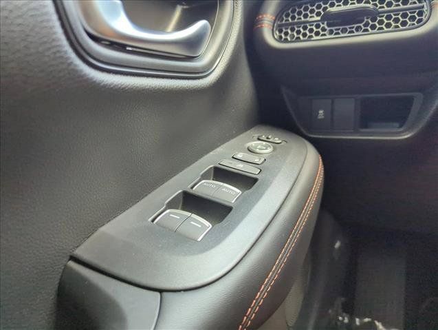 Certified 2026 Honda HR-V Sport image 25