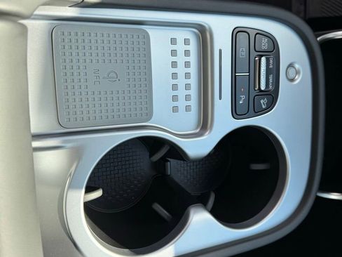 New 2026 Hyundai Ioniq 9 Limited image 26