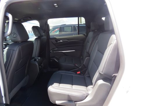 New 2026 Chevrolet Traverse LT w/ Enhanced Driving Package image 21