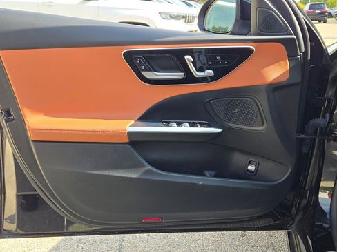 Used 2022 Mercedes-Benz C 300 4MATIC Sedan image 19