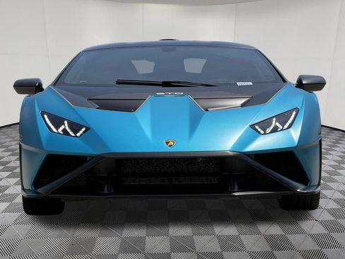 Used 2022 Lamborghini Huracan STO RWD image 33