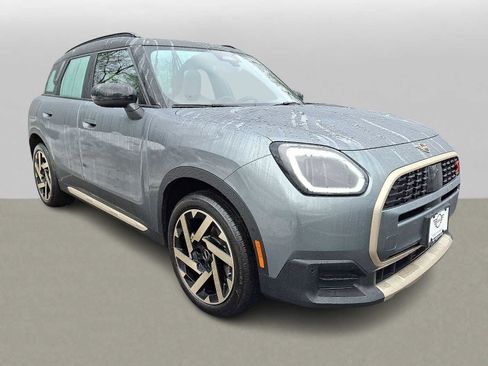 Certified 2025 MINI Cooper Countryman S image 3
