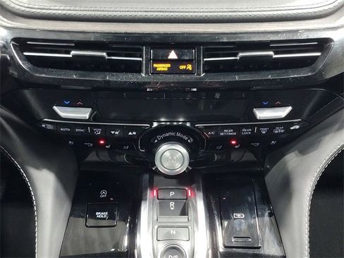 Certified 2025 Acura MDX w/ Advance Package image 20