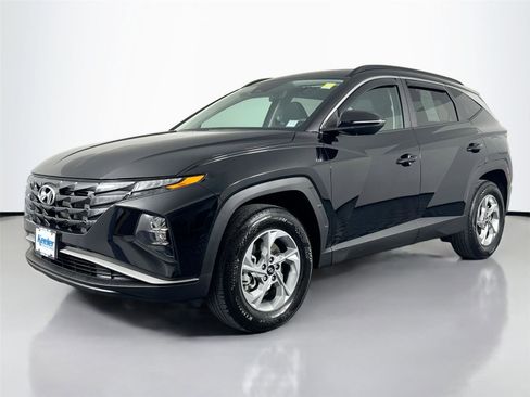Used 2023 Hyundai Tucson SEL AWD/4WD image 2