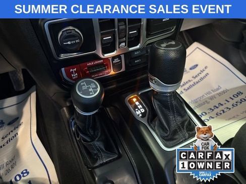 Used 2024 Jeep Wrangler Unlimited AWD/4WD image 11