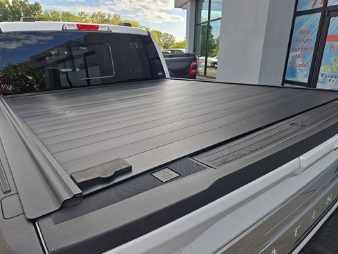 Used 2023 Ford F150 Platinum w/ FX4 Off-Road Package image 25