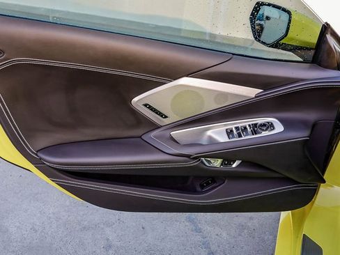 Used 2024 Chevrolet Corvette Stingray w/ Z51 Performance Package image 20