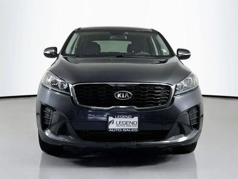 Used 2019 Kia Sorento FWD image 2