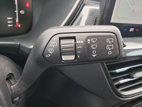 Used 2023 Ford Escape ST-Line w/ Tech Pack #1 AWD/4WD image 22