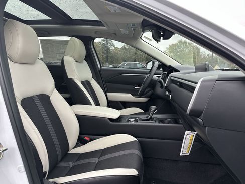 New 2026 MAZDA CX-50 AWD 2.5 S w/ Weather Package image 25