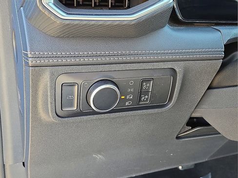 Used 2024 Ford Mustang Premium image 20