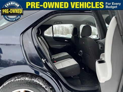 Used 2020 Chevrolet Equinox LS image 29