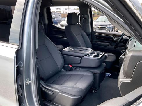 Used 2023 GMC Sierra 1500 SLE RWD image 9
