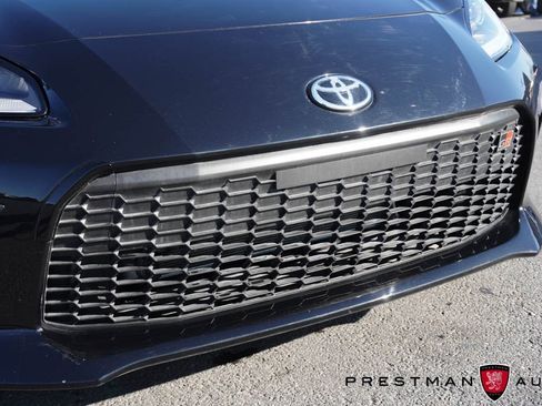 Used 2025 Toyota GR86 Premium image 14