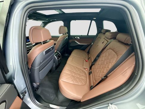 New 2026 BMW X5 xDrive40i w/ Executive Package image 20