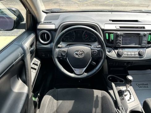 Used 2018 Toyota RAV4 XLE AWD/4WD image 24