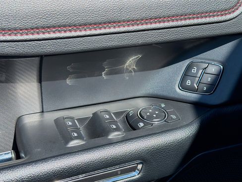 Used 2021 Ford Expedition Max Limited image 25