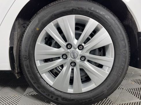 New 2025 Nissan Sentra S image 13