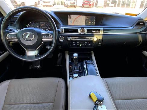 Used 2016 Lexus GS 200t image 15