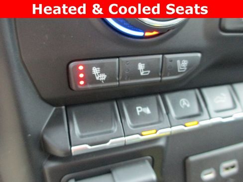 Certified 2021 Chevrolet Silverado 1500 LTZ image 15