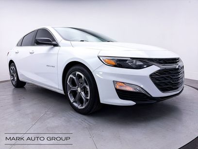 Used 2019 Chevrolet Malibu RS w/ LPO, Convenience Package 1