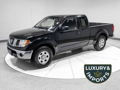 Used 2008 Nissan Frontier SE w/ Power Pkg image 1