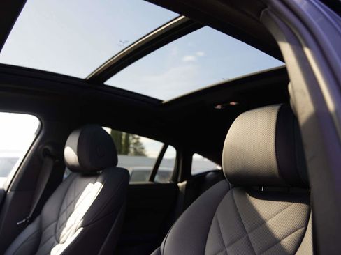 Certified 2023 BMW X6 xDrive40i w/ M Sport Package image 18