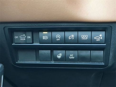 Used 2023 Toyota Tundra 1794 Edition image 28