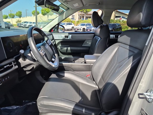 Used 2026 Hyundai Santa Fe SEL FWD image 16