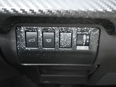 Used 2025 Subaru Ascent Premium AWD/4WD image 27