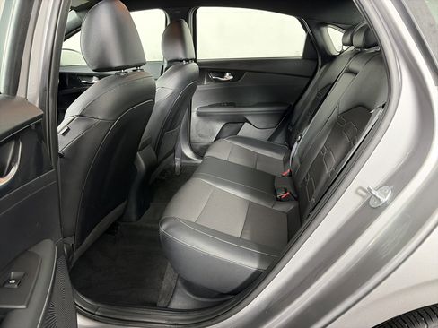 Certified 2024 Kia Forte GT-Line image 10