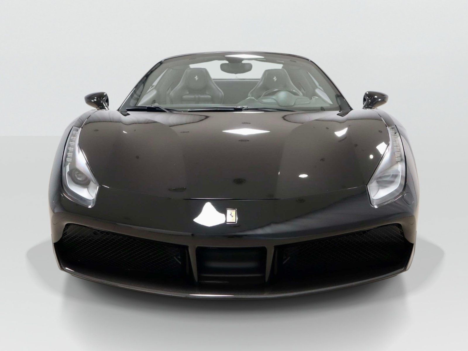Certified 2018 Ferrari 488 Spider RWD image 8