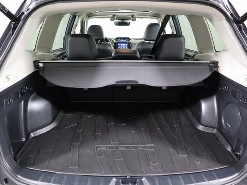 Used 2021 Subaru Forester Limited image 15