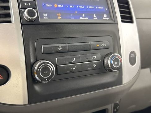 Used 2021 Nissan Frontier S image 16