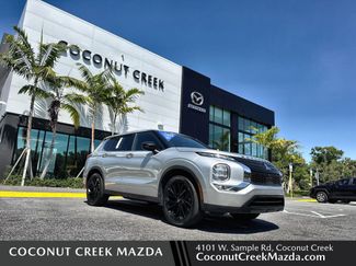 Used 2022 Mitsubishi Outlander SE video 1